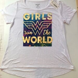 WONDER WOMAN Girls Run The World White T-Shirt Multi Color Graphic Girl’s L NWT